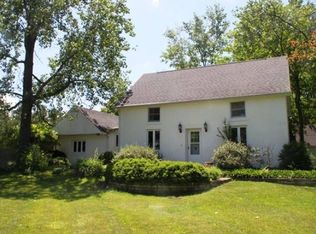 312 S Mitchell Rd, Bowling Green, OH 43402