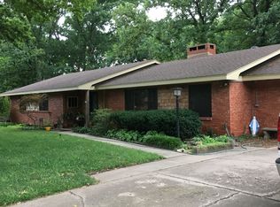 724 Dalewood Ln, Ponca City, OK 74604