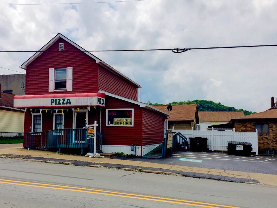 1st image of 810 2nd St