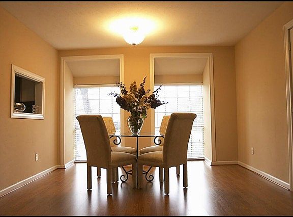 4th image of 12633 Memorial Dr #2/12