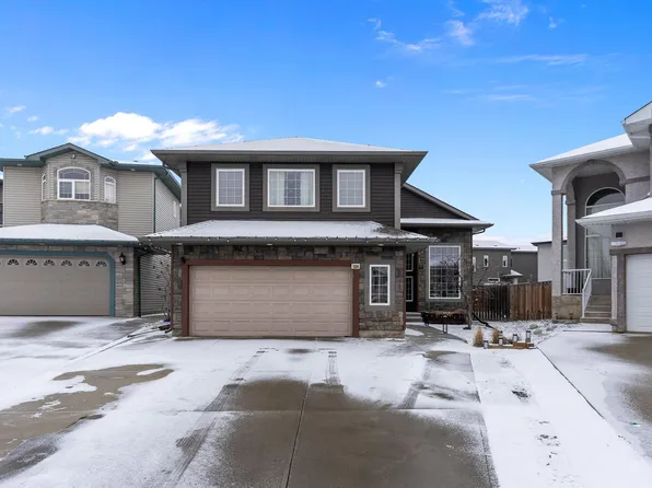 134 Fraser Way NW, Edmonton, AB T5Y 3M8