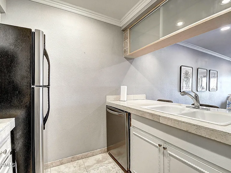 7625 E Camelback Rd #B203 — Photo 8