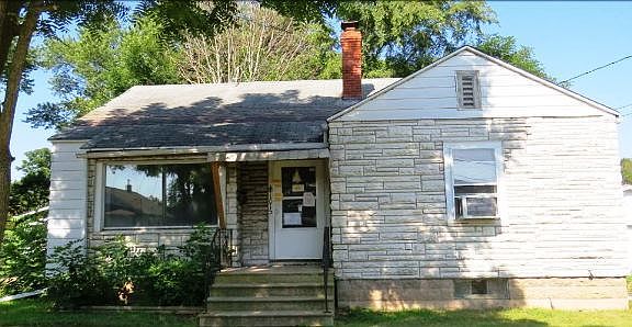 2nd image of 1015 N 14th St
