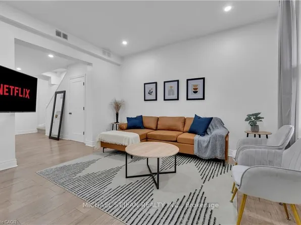237 West Ave N, Hamilton, ON L8L 5C8