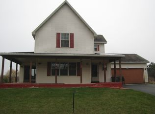 W3633 Lakeview Ave, Lake Geneva, WI 53147