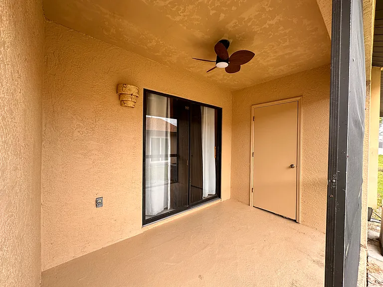 4209 SW Santa Barbara Pl #4 — Photo 17