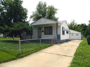 1615 W Division St, Decatur, IL 62526