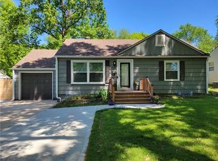 4110 W 74th Ter, Prairie Village, KS 66208
