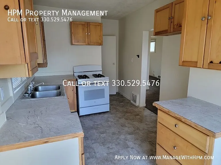 2280 26th St SW — Photo 7