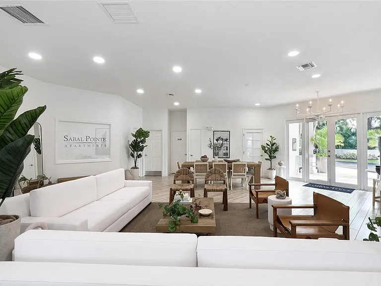 Sabal Pointe — Photo 17