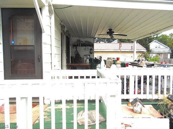4th image of 508 Coe Ave