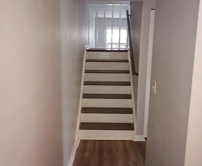 2 Summercreek Dr — Photo 9
