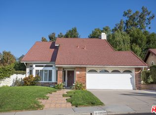 13639 Bear Valley Rd, Moorpark, CA 93021