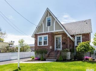 5 Buchanan Ave, Amityville, NY 11701