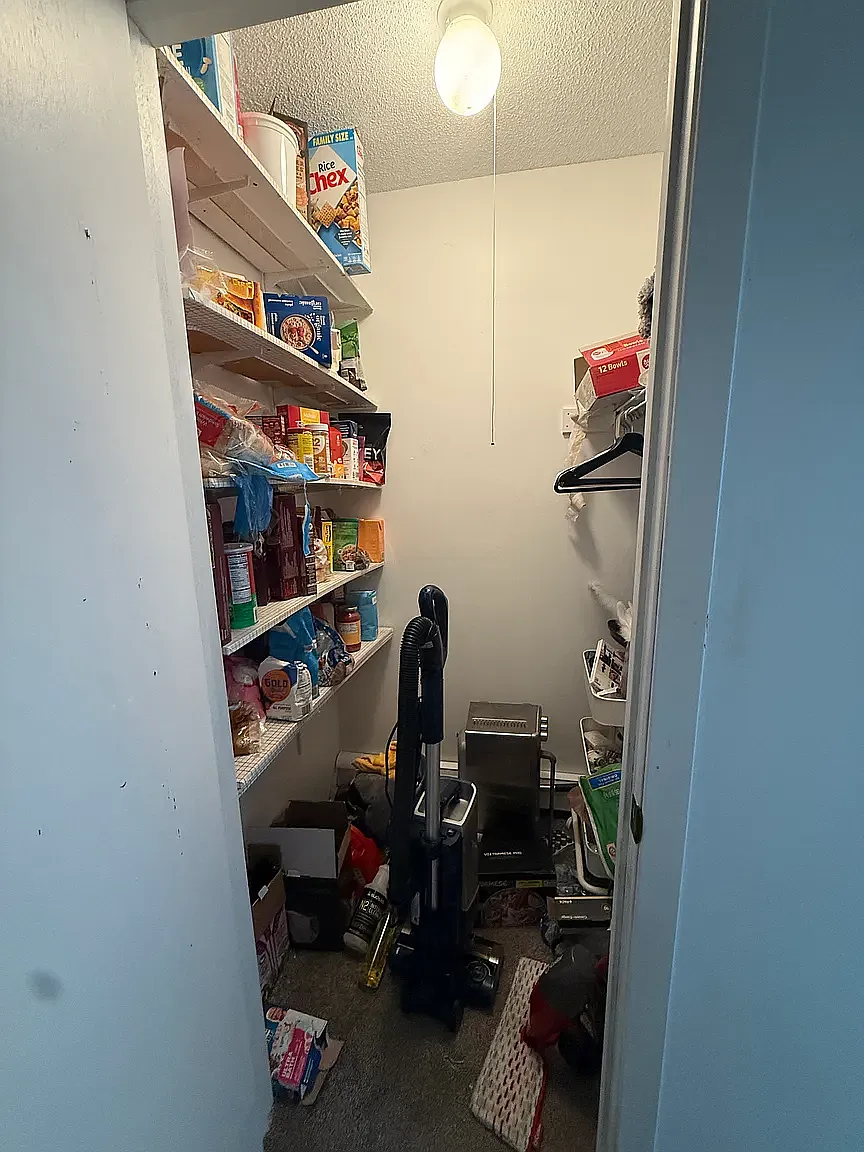 3 bed, $1,795 — Photo 4