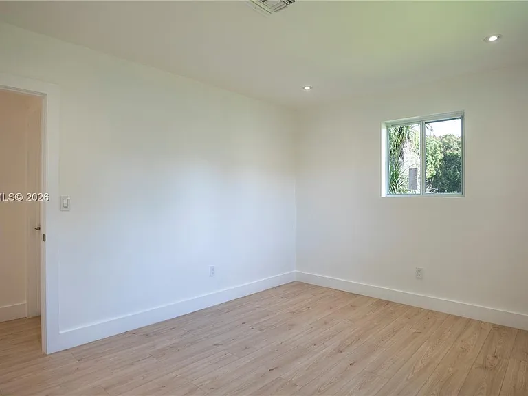 15340 SW 85th Ave — Photo 43