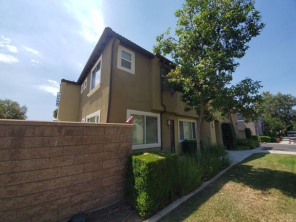 2nd image of 27946 John F Kennedy Dr Unit B