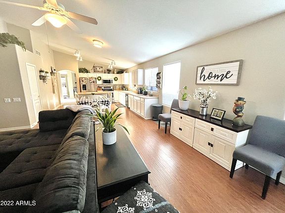 4th image of 3104 E Winged Foot Dr