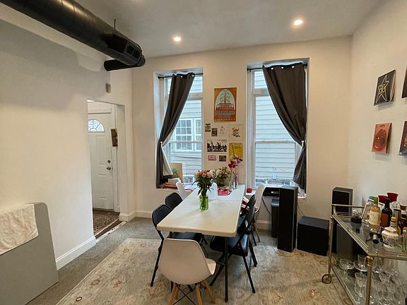 4th image of 1312 N Bell Ave Back 4
