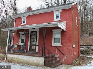 54 N Schuylkill Ave, Leesport, PA 19533