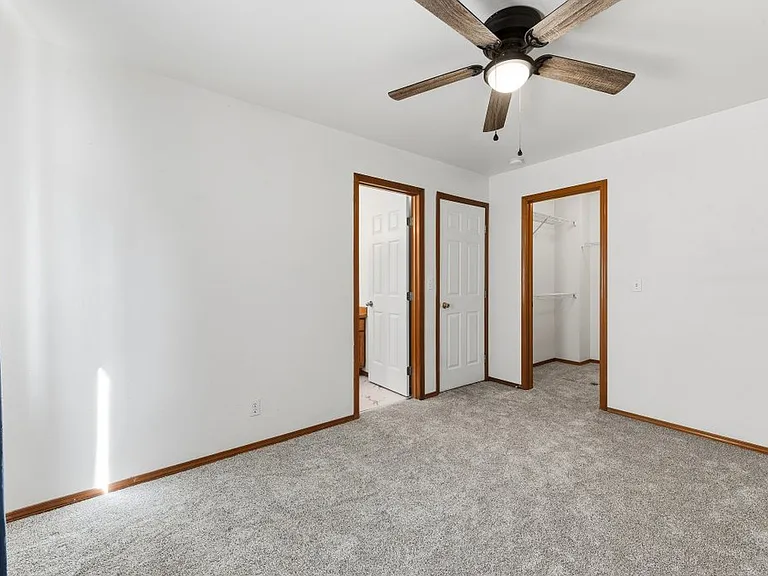 5769 N Lachaise Ln — Photo 13