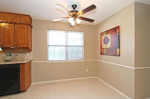5th image of 1700 Northcrest Dr