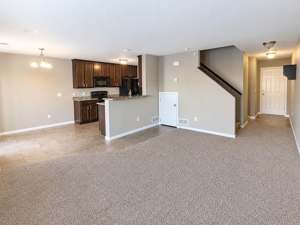 1st image of 2613 Douglas Pl SE