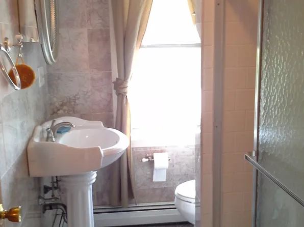 30 E Transit St, Providence, RI 02906