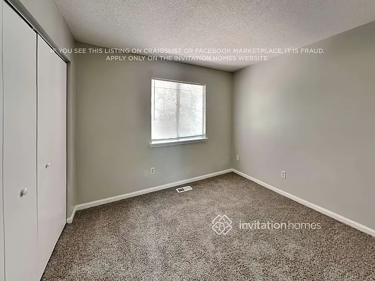 7025 Markway Dr — Photo 15