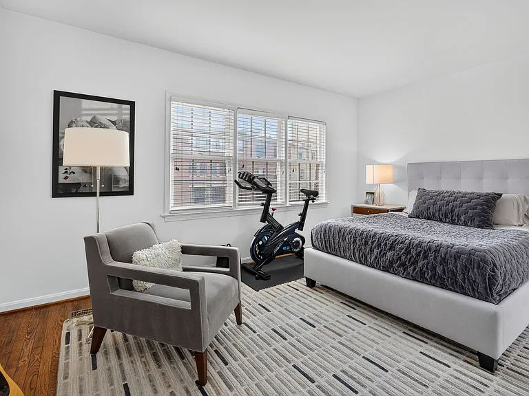 1835 Corcoran St NW #C — Photo 6