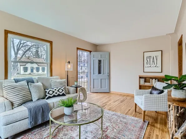 3659 Noble Ave N, Robbinsdale, MN 55422