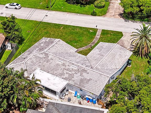 5th image of 2199 NOTTINGHAM DRIVE