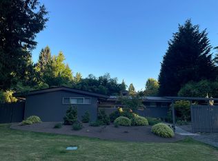 10407 NE 113th Pl, Kirkland, WA 98033