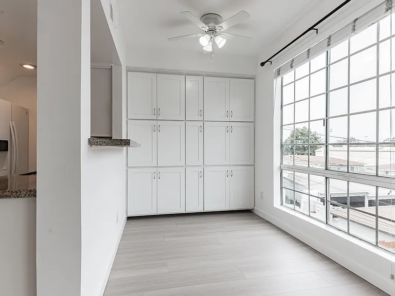329 Sierra St #4 — Photo 4