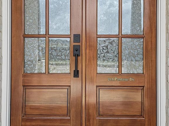 5th image of 214 Pantene Dr