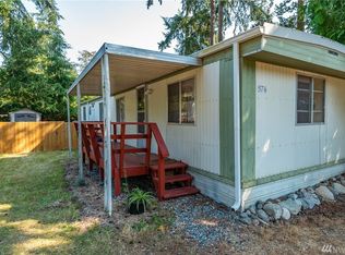 576 Ocean View Dr, Oak Harbor, WA 98277