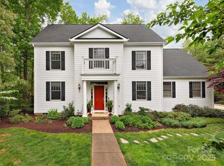 514 Pinchot Dr, Asheville, NC 28803