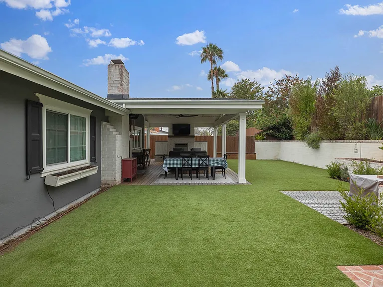 4852 Mount Almagosa Dr — Photo 44