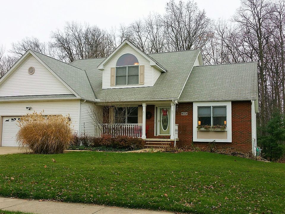 1st image of 398 Halifax Ln