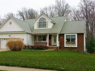 398 Halifax Ln, Medina, OH 44256