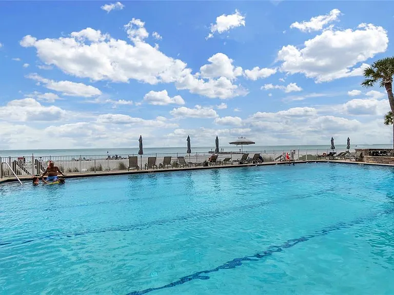 2301 Gulf Of Mexico Dr #102N — Photo 39