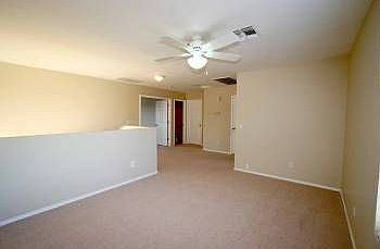 2nd image of 1019 E Cowboy Cove Trl