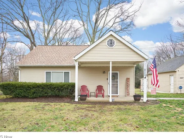 1657 Ambre Dr, Akron, OH 44312