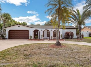 326 Sandpiper Ave, Royal Palm Beach, FL 33411