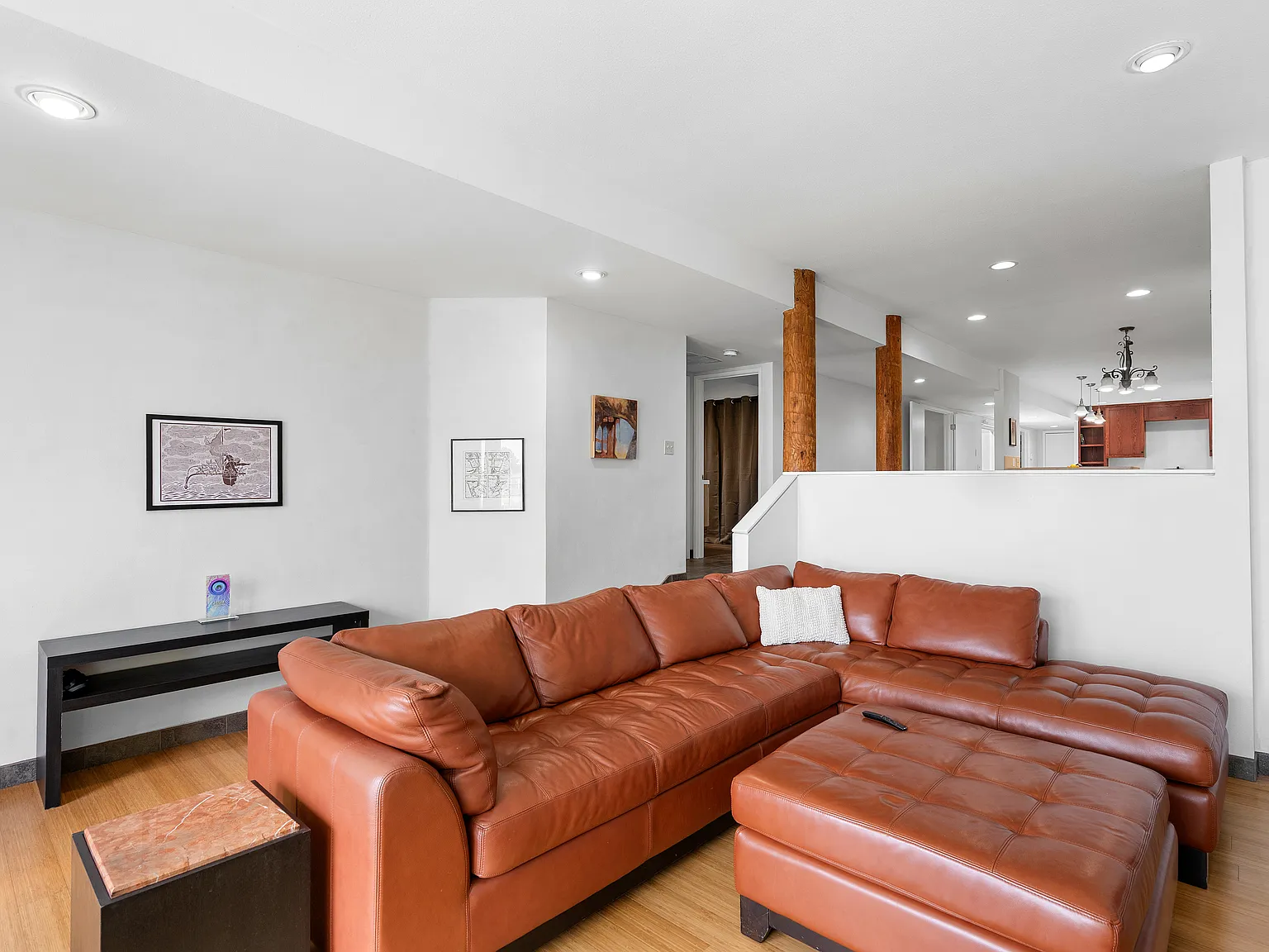 2 bed, 1663 sqft, $3,600 — Photo 4