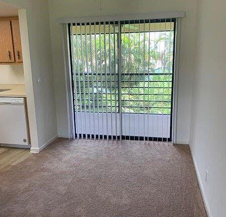 5th image of 4261 Oak Terrace Drive