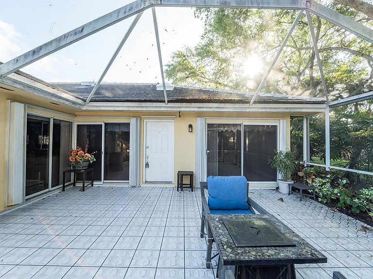 304 Sun Terrace Ct — Photo 9