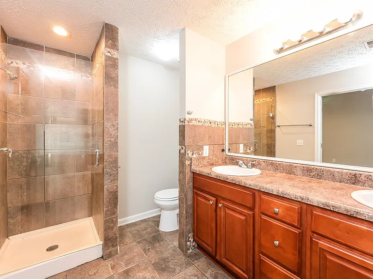 2526 Riverwood Spg — Photo 12