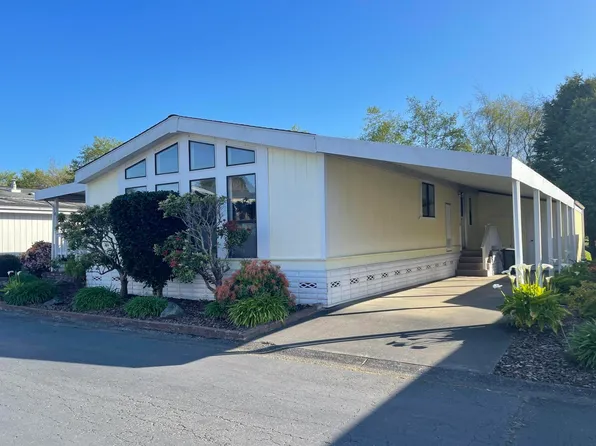 1090 Murray Rd Space 55, McKinleyville, CA 95519