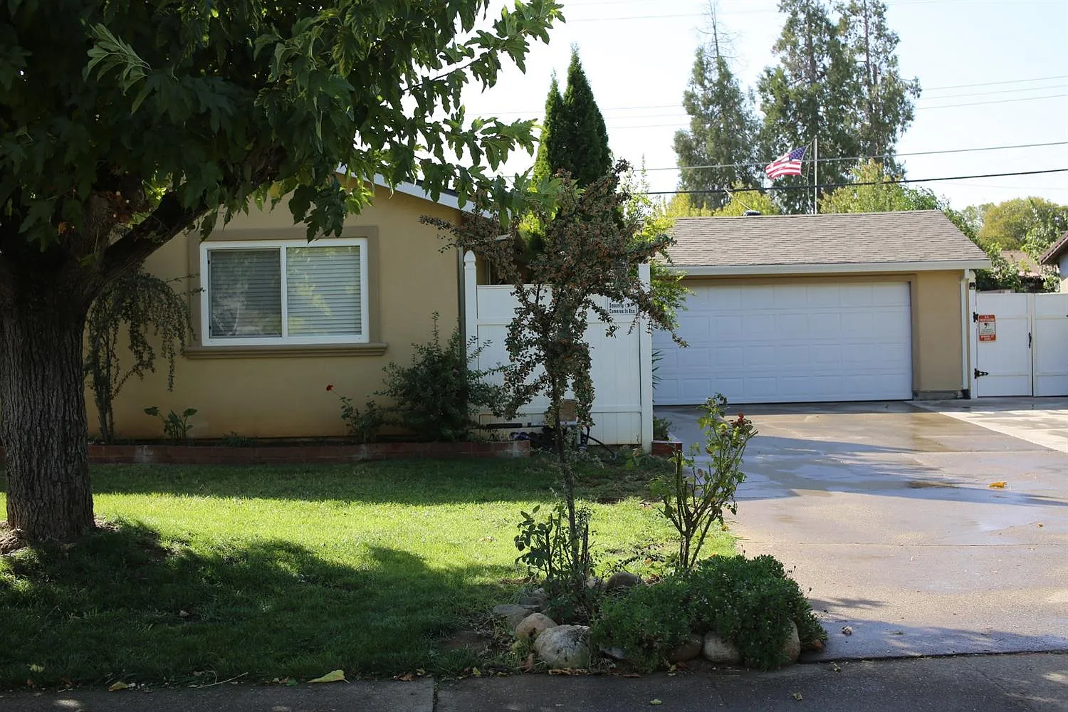2908 Hunt Dr photo 1